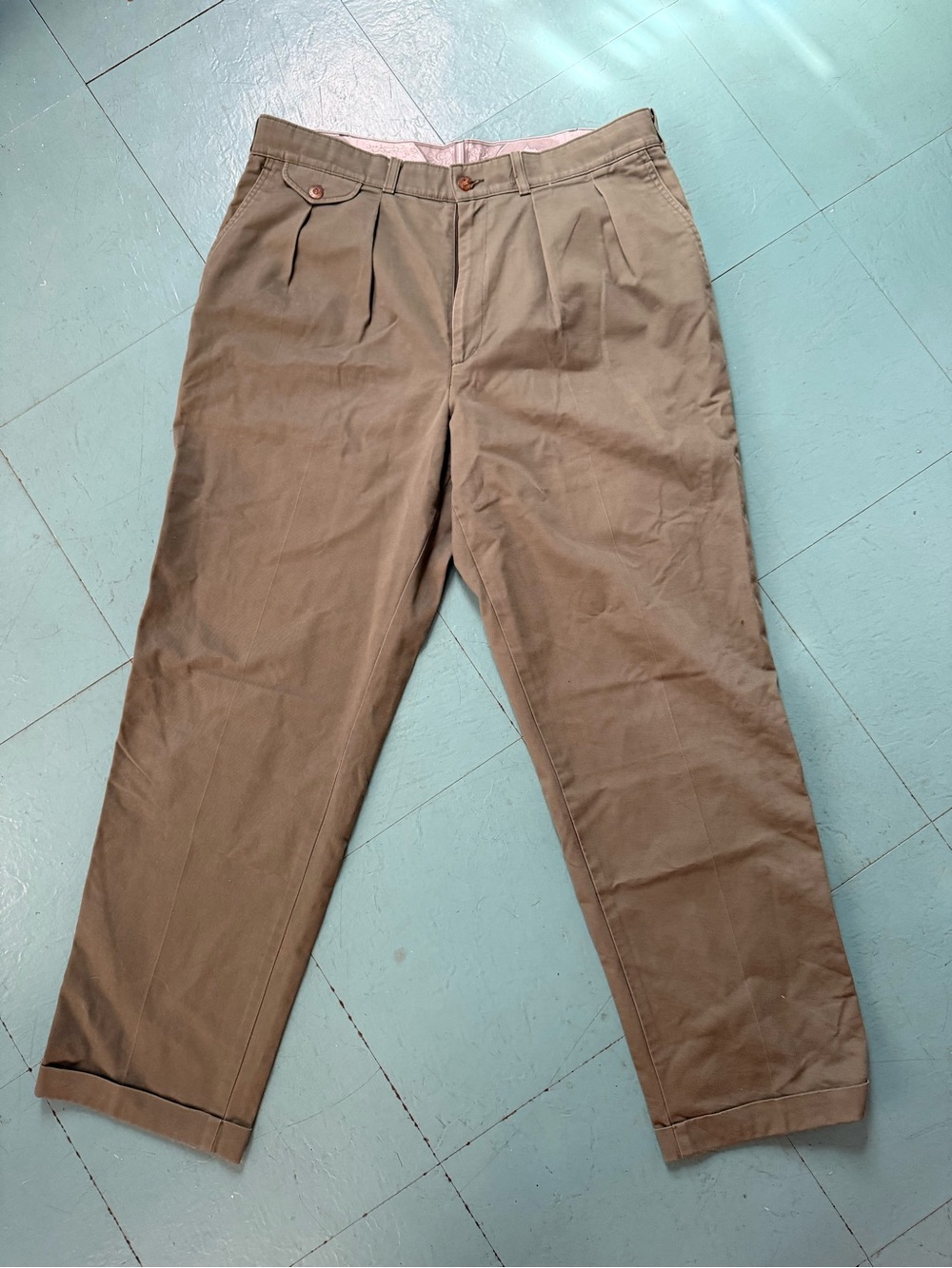 Classic SAVANE Men's Pleated Cotton Chino Pants - Brown 38x32